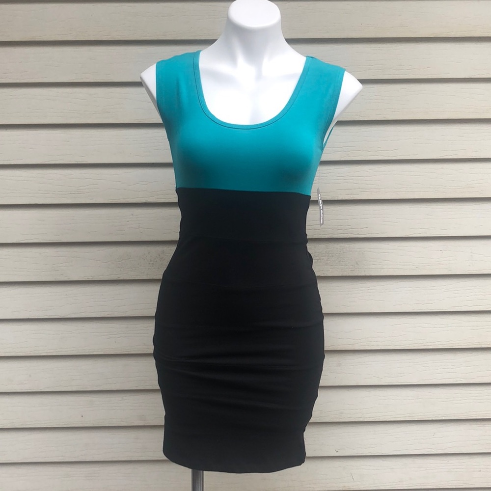NWT garage juniors dress stretch cotton XS